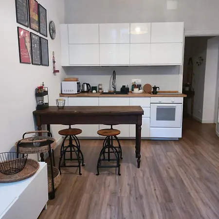 Anzalhome Apartment *