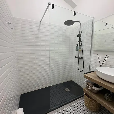 Anzalhome * Génova